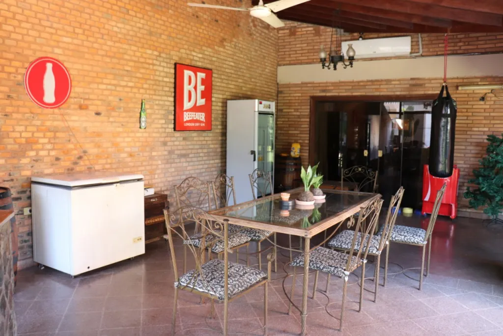 VENDO CASA EN BARRIO HERRERA — foto 3