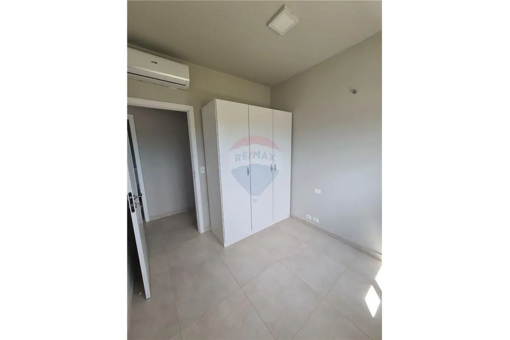 Alquilo hermoso Departamento en Trinity Towers 1 — foto 3