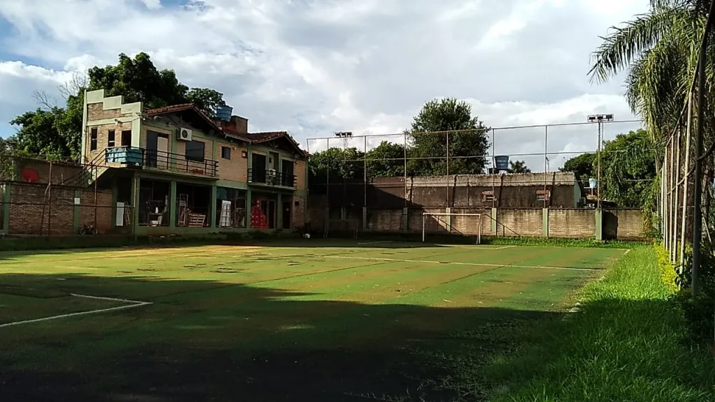 VENDO ESPECTACULAR TERRENO DE 1200 M2 EN ESQUINA — foto 2