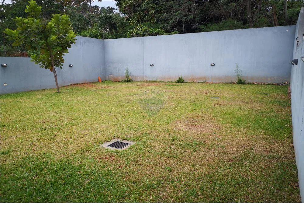 EN VENTA! IMPONENTE RESIDENCIA EN SAN VICENTE 245,000 USD — foto 2