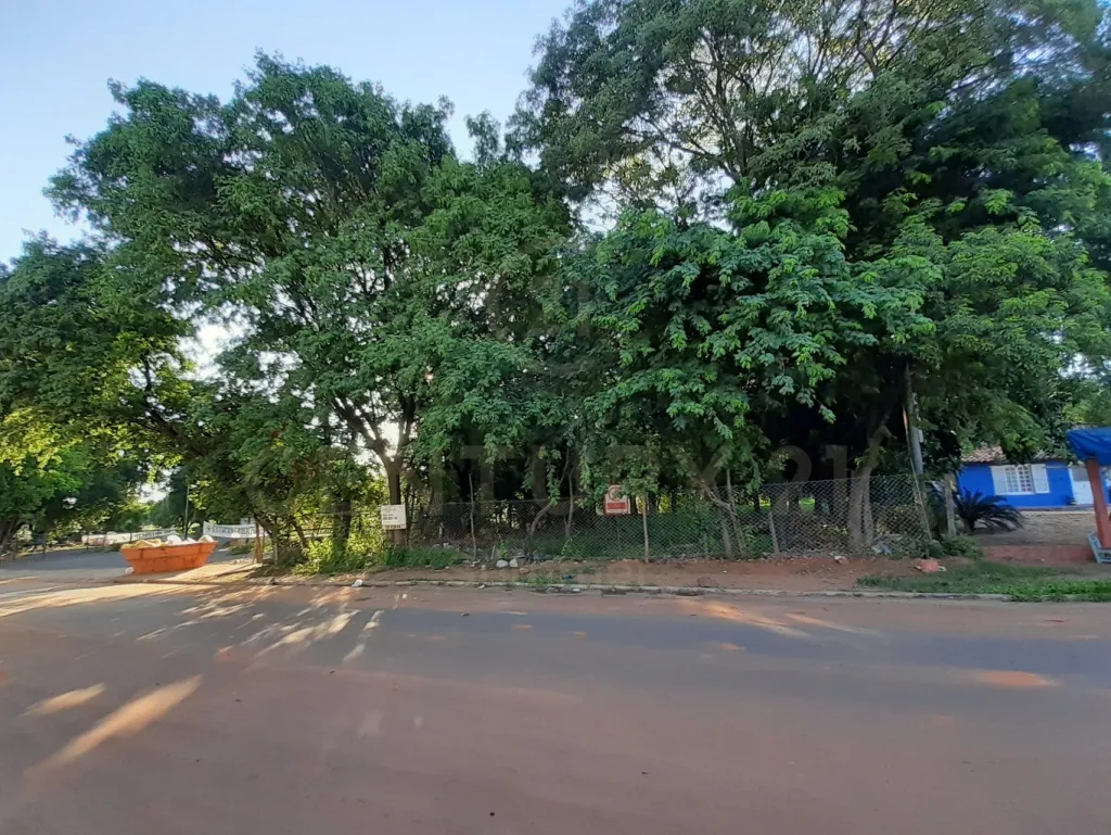 EN VENTA AMPLIO TERRENO A PASOS DE ACCESO SUR ZONA MUY COMERCIAL. — foto 3