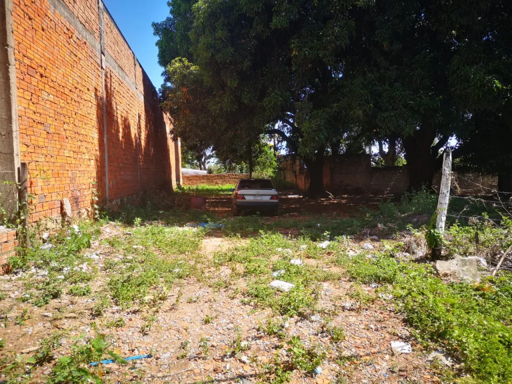 VENDO TERRENO EN ESQUINA EN LAMBARÉ - PTO. PABLA. — foto 2