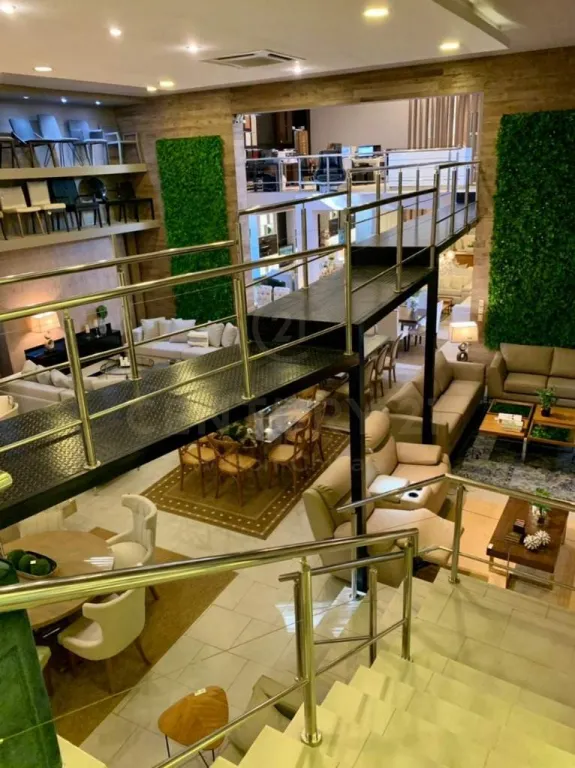 Salón Comercial sobre Avda. Mariscal López. — foto 3