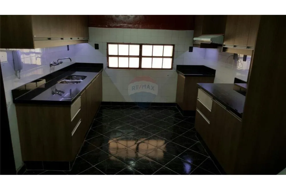 Casa - Venta - Paraguay Asunción San Antonio VENDO CASA DE 780MTS2 — foto 2