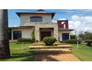 VENDO RESIDENCIA EN PARANA COUNTRY CLUB DE CDE COD 1043