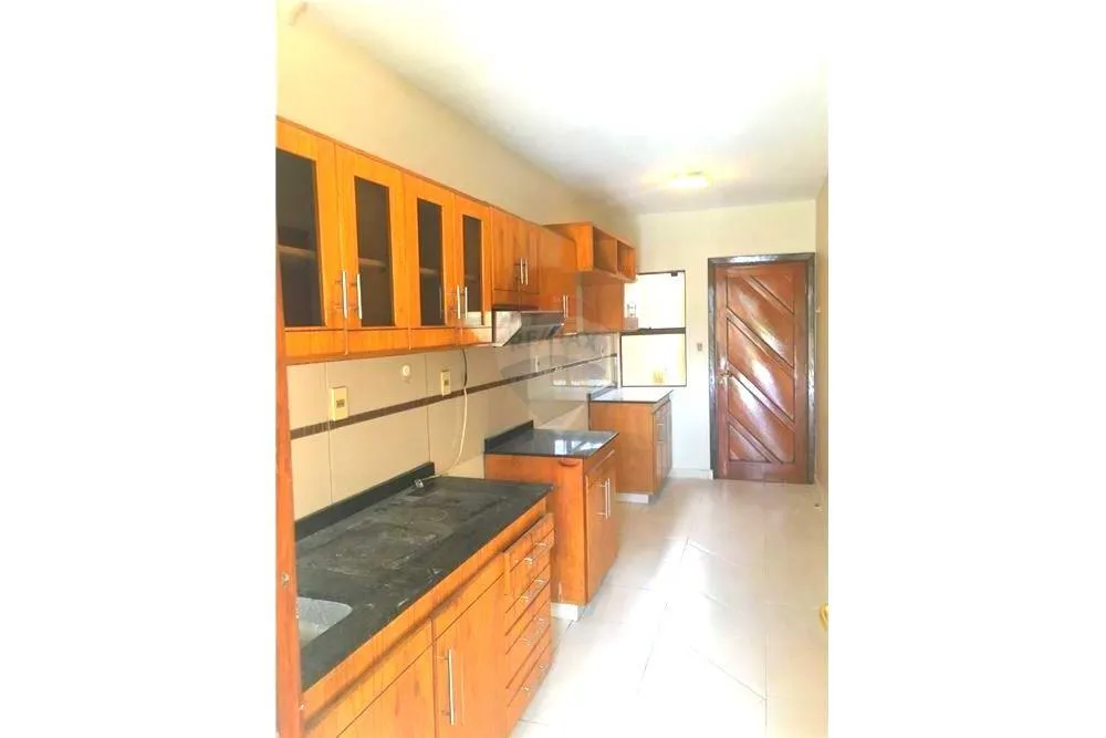 Hermosa Casa en Lambare de 3 Dormitorios — foto 3