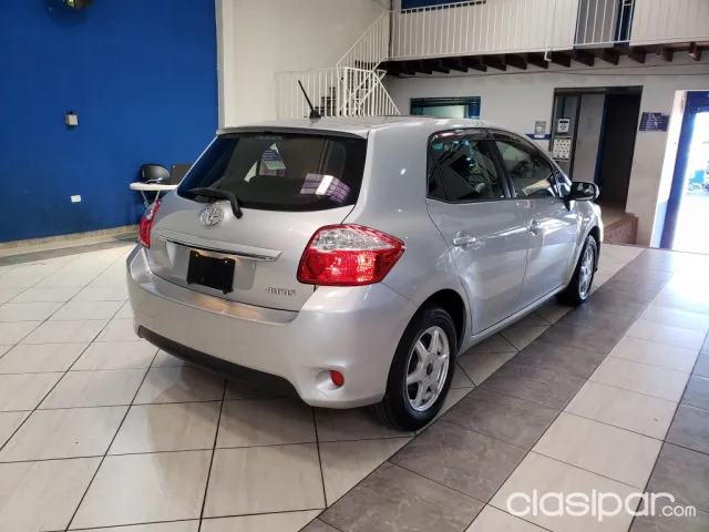 Toyota Auris 2010 — foto 6
