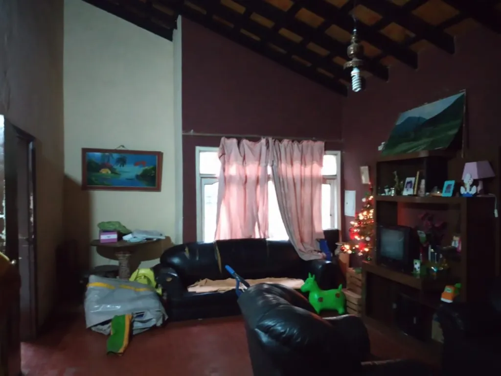 VENDO CASA EN LAMBARÉ CENTRO — foto 2