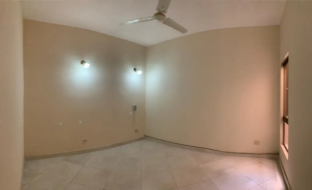 VENDO DUPLEX EN MBOCAYATY - RODEADO DE AVENIDAS — foto 2
