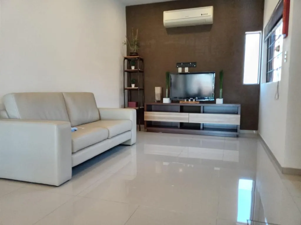 VENDO RESIDENCIA EN ZONA PINEDO — foto 3