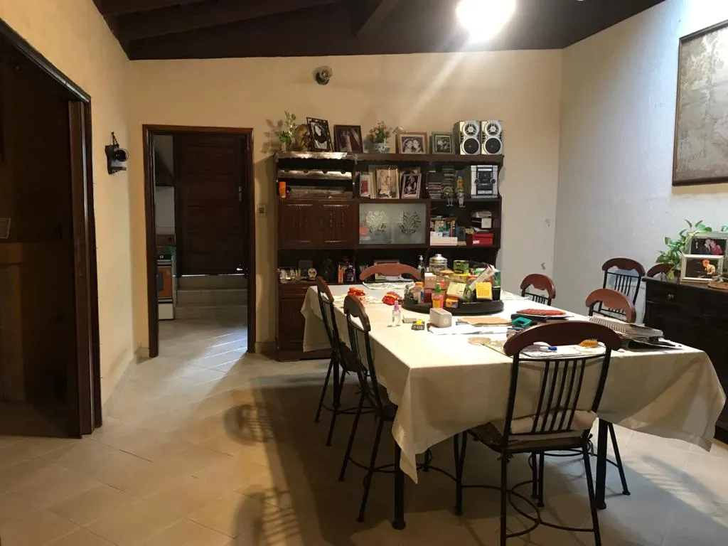 VENDO CASA DE 5 DORMITORIOS (BARRIO PINOZÁ) — foto 2