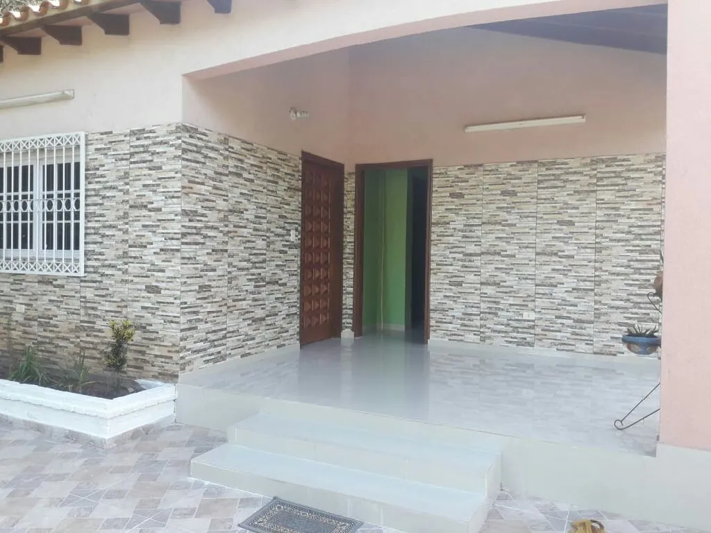 Terreno con casa — foto 2