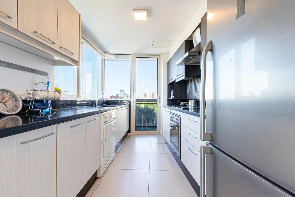 Hermoso dpto de 3 dorm con muebles sobre Santa Teresa — foto 2