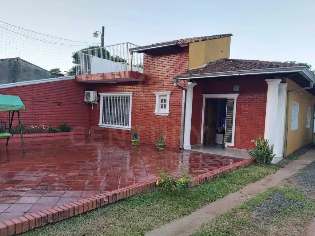 EN VENTA HERMOSA CASA AMOBLADA EN SAN LORENZO. — foto 3