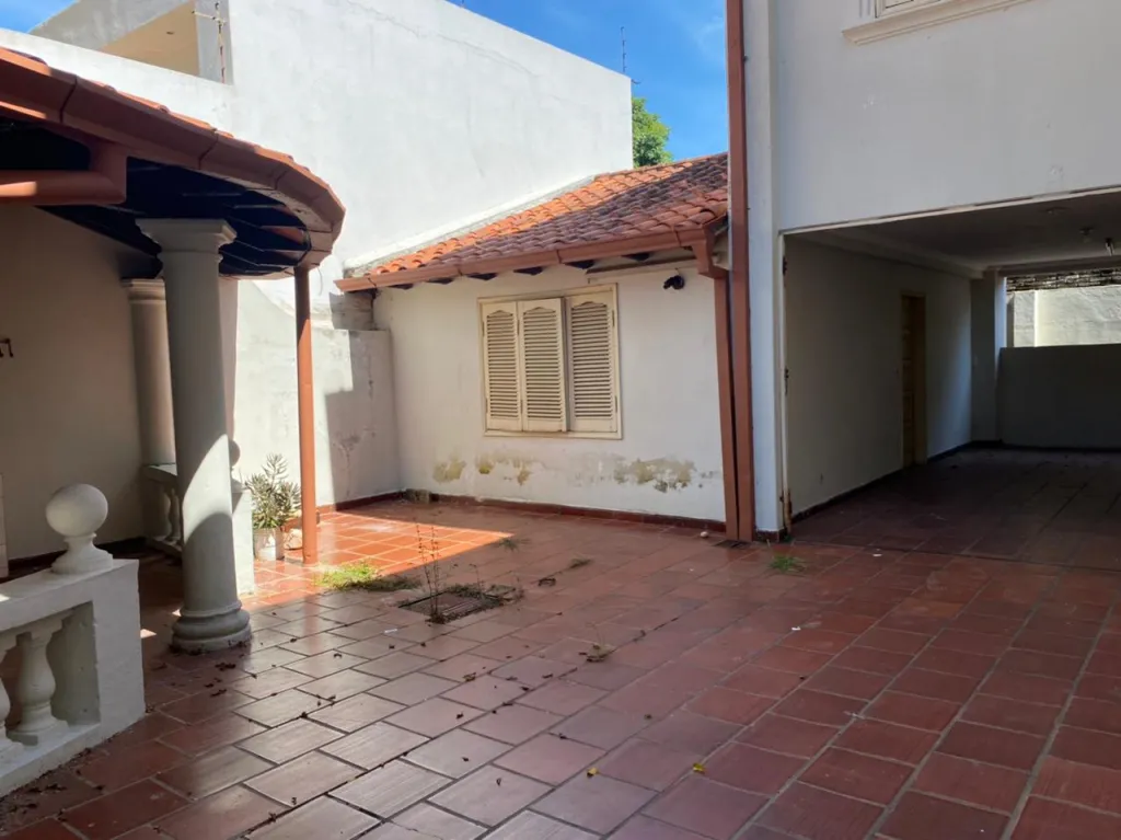 PROPIEDAD EN ESQUINA - BARRIO SANTA LIBRADA — foto 3