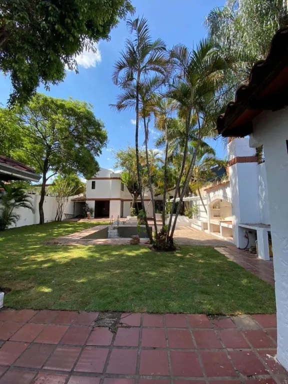 Vendo casa en barrio Carmelitas — foto 2