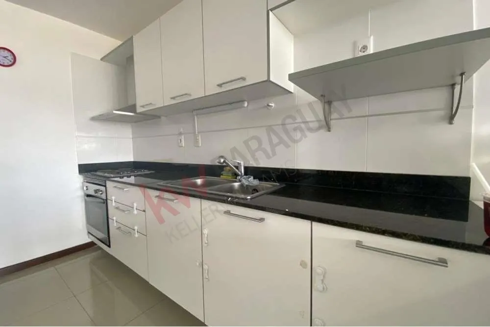 DEPARTAMENTO AMOBLADO EN VENTA — foto 3
