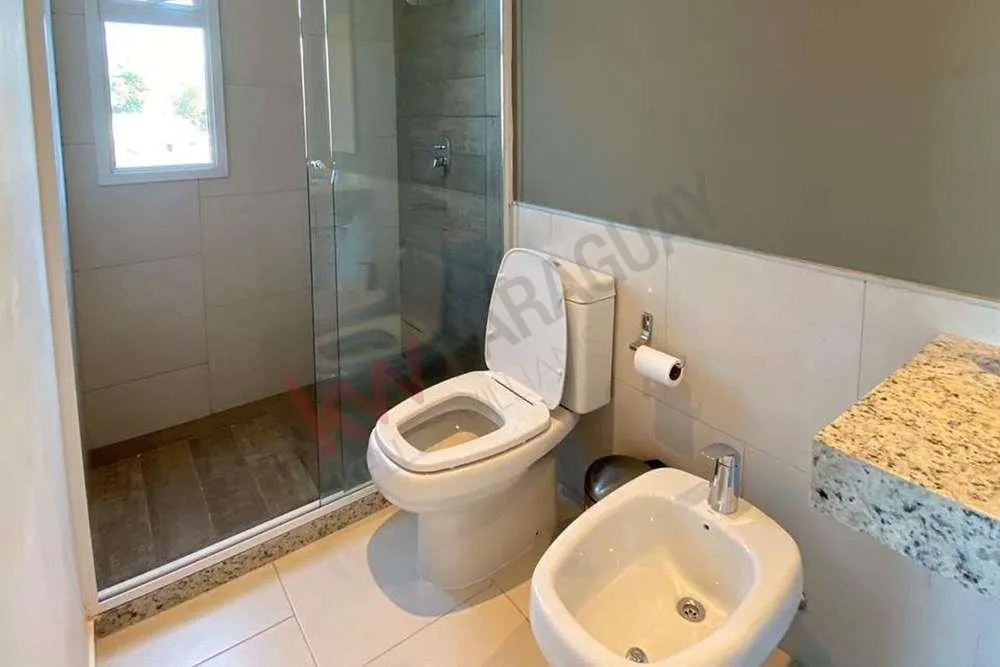 DEPARTAMENTO DE 2 DORMITORIOS EN LAS MERCEDES — foto 3