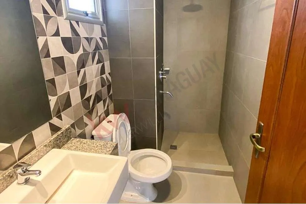 DEPARTAMENTO DE DOS DORMITORIOS DOS BAÑOS EN LAS MERCEDES — foto 3
