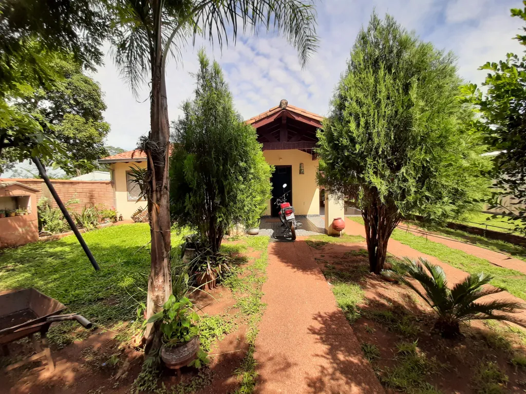 GRAN OFERTA HERMOSA PROPIEDAD EN LUQUE MORA CUE!!! CASA MAS TINGLADO. — foto 2