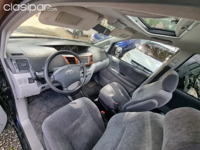 Toyota Noah 2004 — foto 7