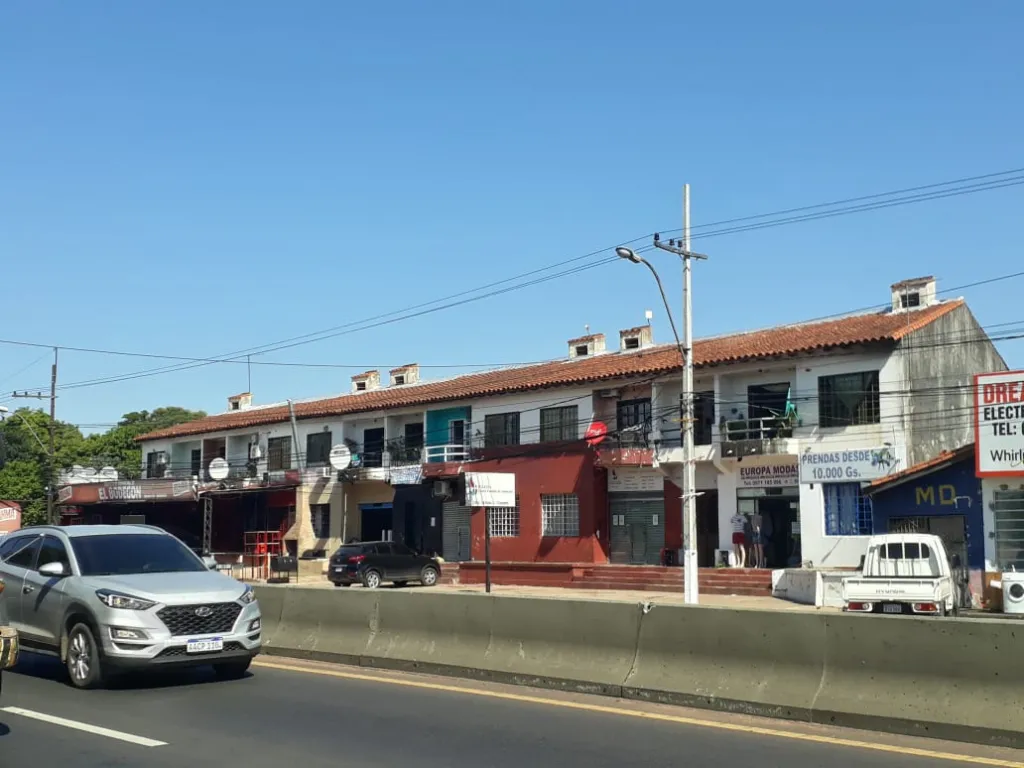 VENDO PROPIEDAD COMERCIAL SOBRE RUTA 2 DE CALLE A CALLE — foto 2