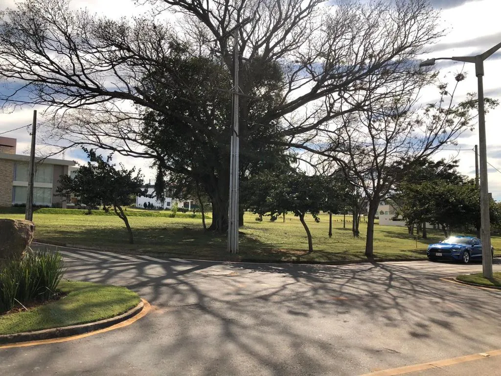 ❗❗ Hermosa Esquina en Condominio de Sanber, ME OFERTAN❗❗ — foto 2
