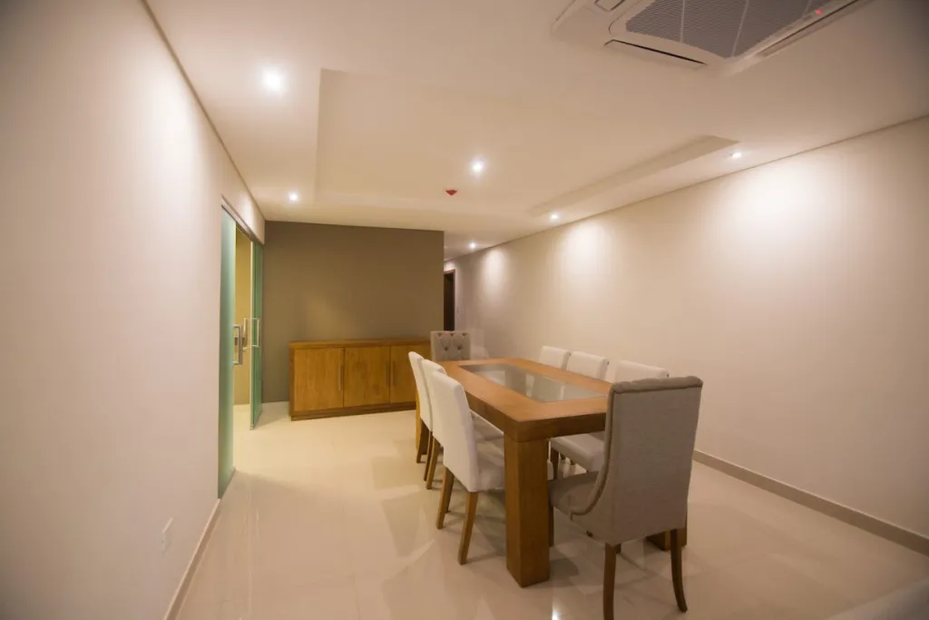 VILLA MORRA: CONFORTABLE DEPTO. 3 DORMITORIOS, AMBIENTES AMPLIOS – 8.000.000 GS. — foto 2