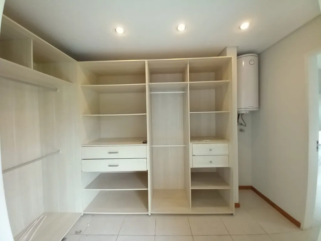 VENTA DE DUPLEX EN EL BARRIO MBOCAYATY- ASUNCIÓN — foto 2