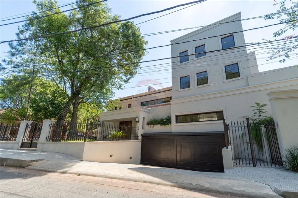 Venta Residencia Premium en Pleno Villa Morra — foto 2