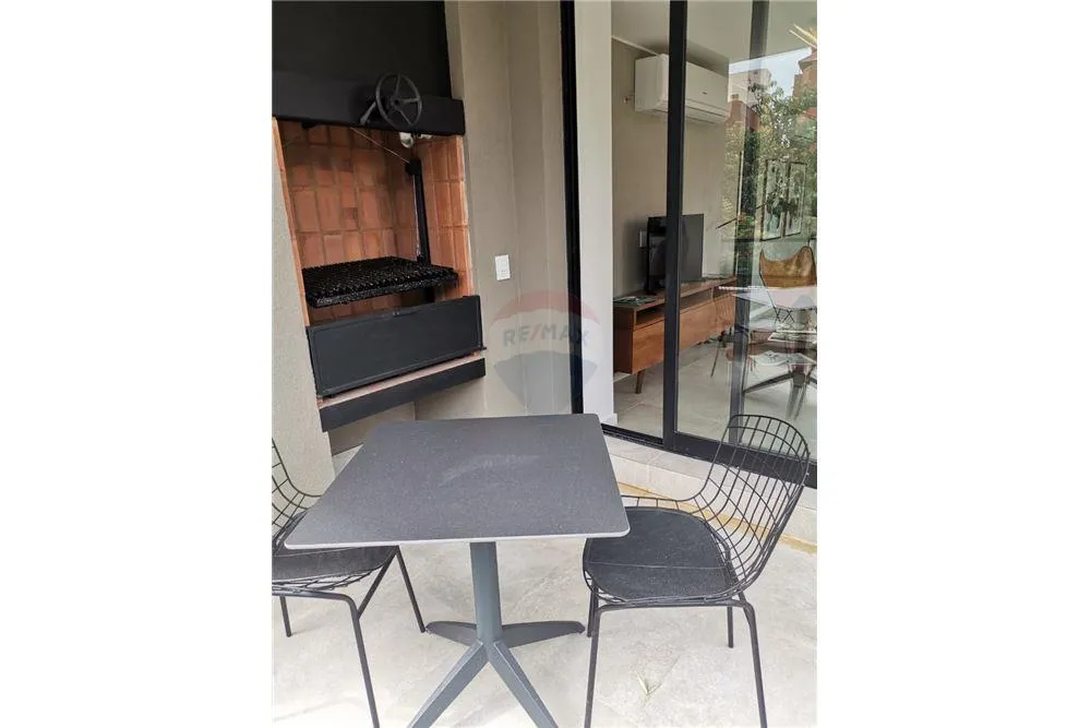 Dptos en exclusiva zona — foto 2