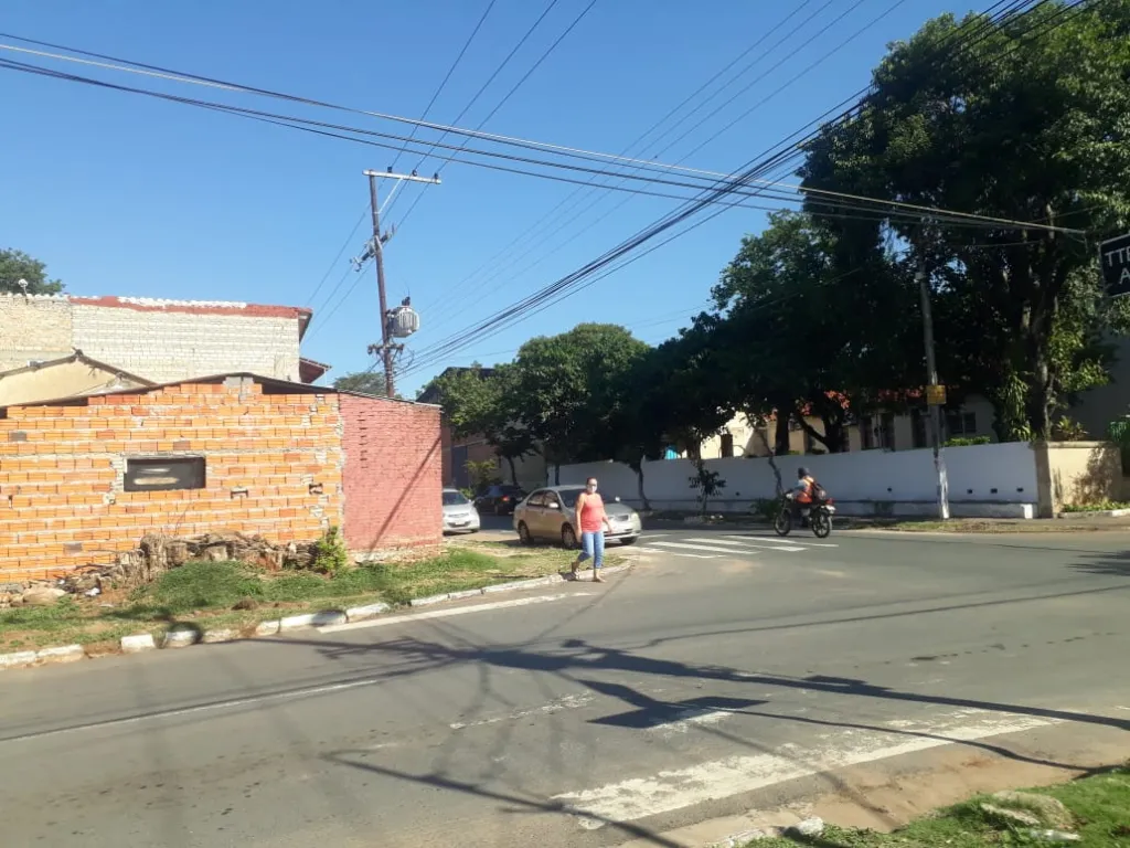 TERRENO EN ESQUINA EN ZEBALLOS CUE — foto 3