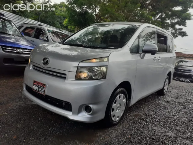 Toyota Voxy 2007 — foto 4