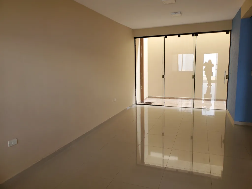 VENDO DUPLEX EN CONDOMINIO CERRADO EN EL AREA 1!! — foto 3