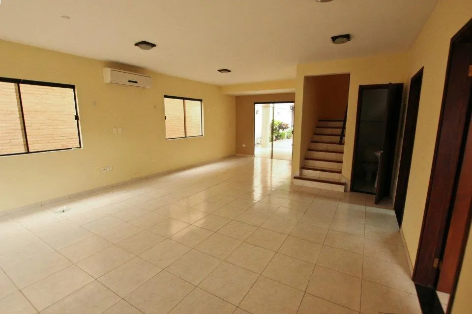 EN VENTA - CASA - VILLA AURELIA - BOGGIANI - MCAL ESTIGARRIBIA — foto 2