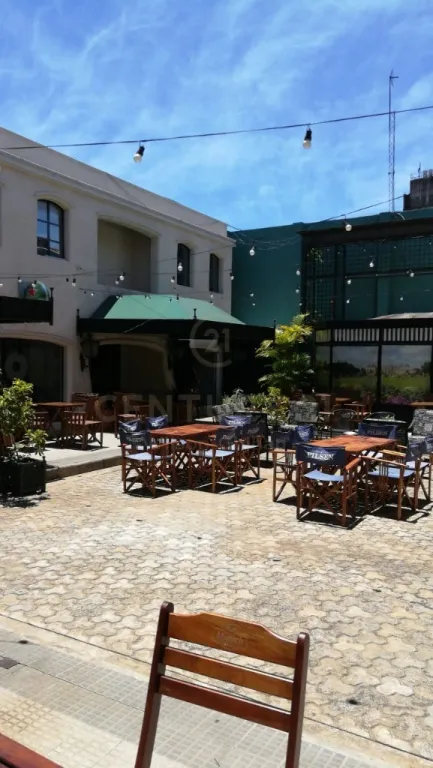 Locales en Patio de Gaulle - Recoleta — foto 3