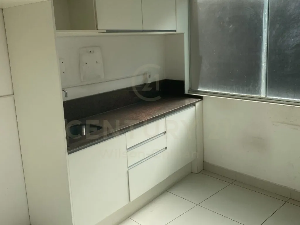 Oficina con inmejorable ubicación - Villa Morra. — foto 2