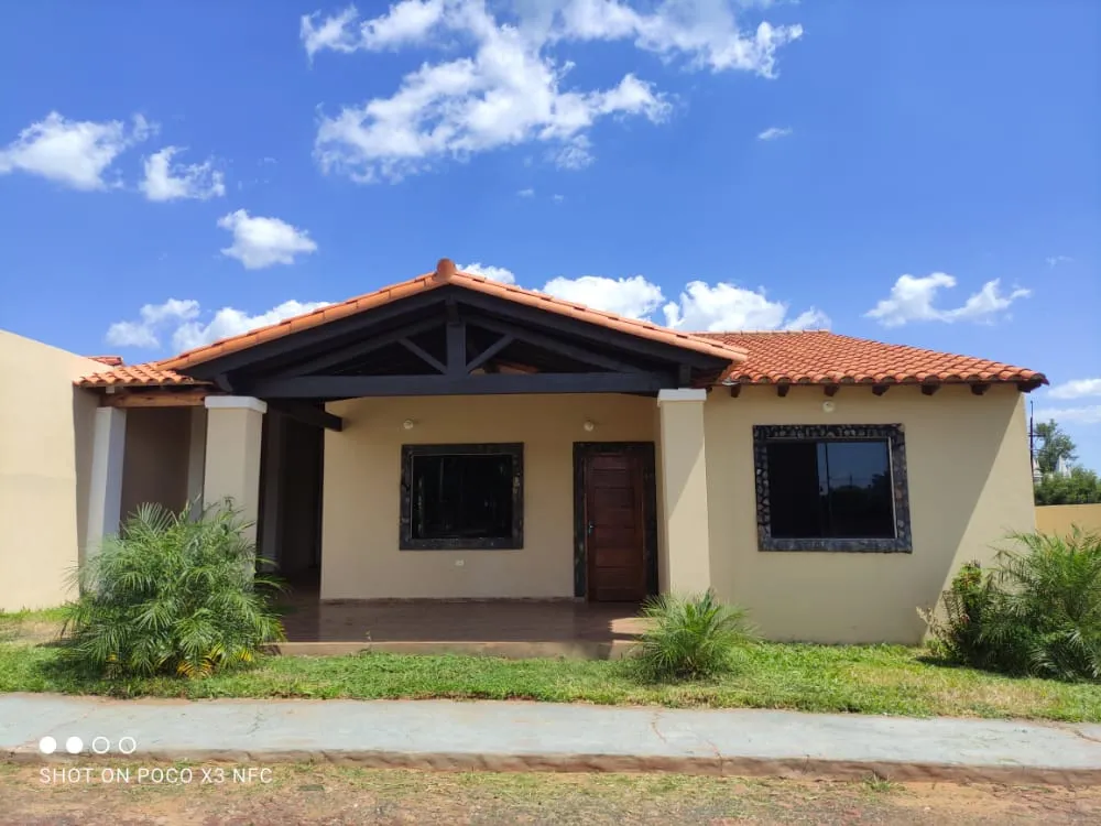 Hermosas Casas en Barrio Cerrado Parque Las Palmeras — foto 2