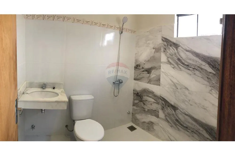 VENDO DUPLEX A ESTRENAR DE 3 DORMITORIOS CON PATIO EN FERNANDO ZONA SUR — foto 2