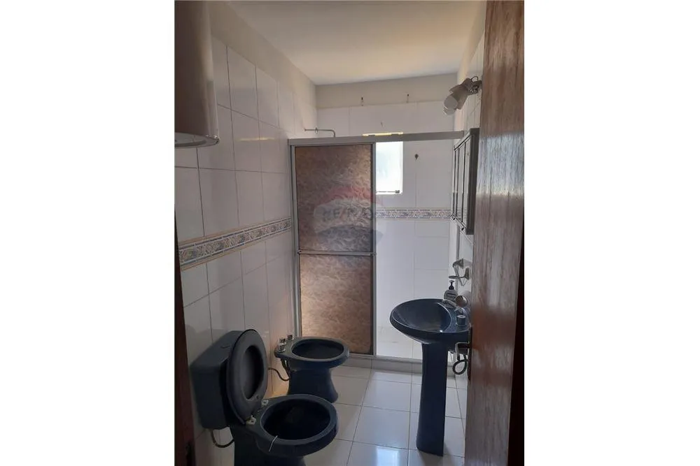VENDO DUPLEX DE 3 DORMITORIOS EN ASUNCION LA ENCARNACIÓN — foto 3
