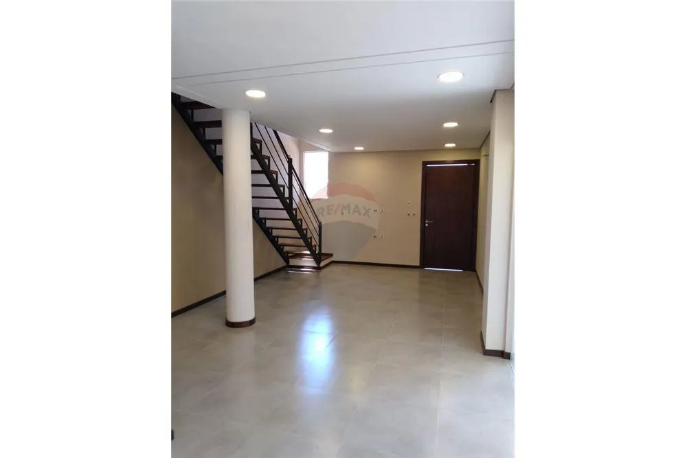 VENDO DUPLEX A ESTRENAR CON PATIO EN LAMBARE ZONA AVDA CERRO LAMBARE — foto 3