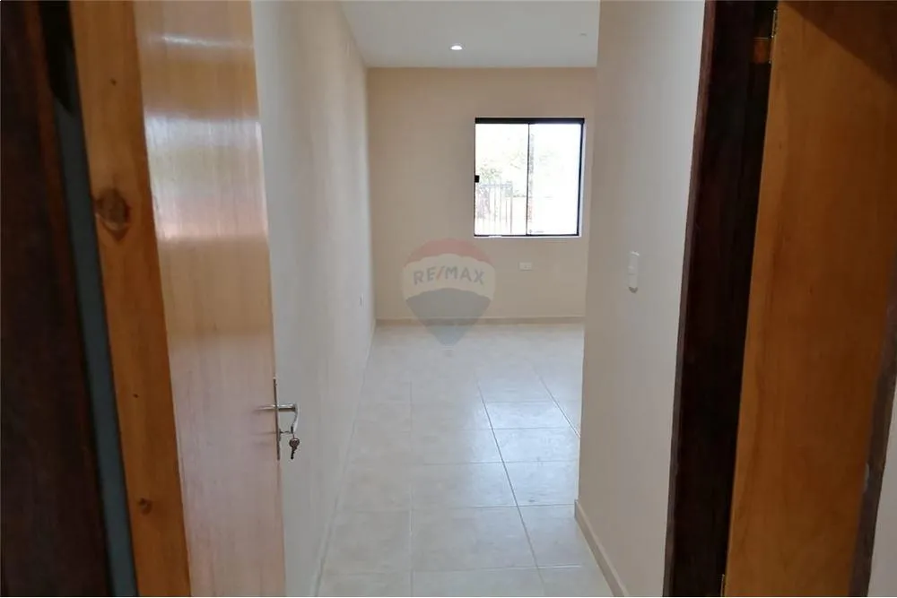 VENDO CHALET A ESTRENAR DE 2 DORMITORIOS CON FINANCIACION PROPIA EN VILLA ELISA! — foto 2