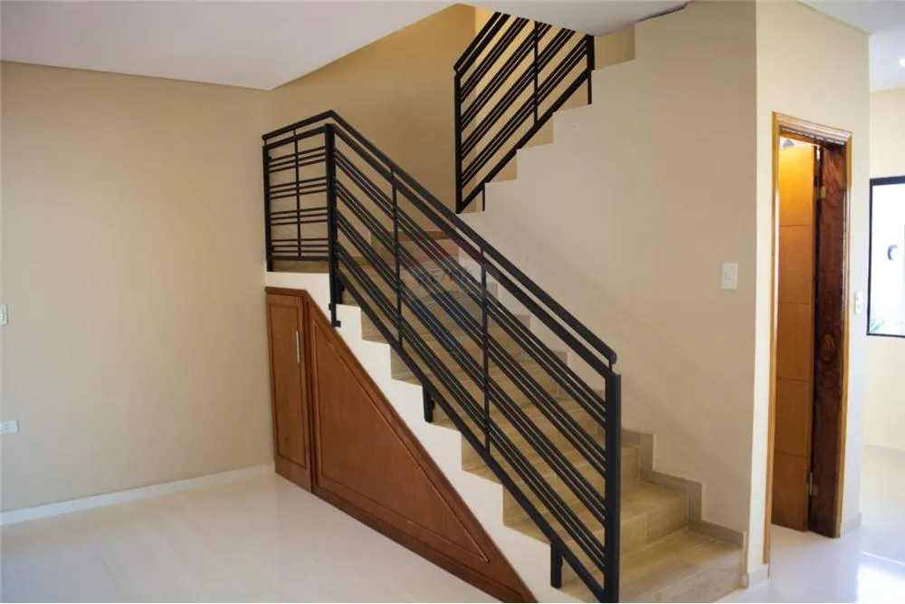 VENDO DUPLEX A ESTRENAR CON PATIO EN ÑEMBY BARRIO MBOCAYATY — foto 3