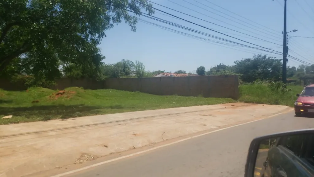 VENDO DOS TERRENOS JUNTOS EN LUQUE. ZONA LOMA MERLO — foto 2