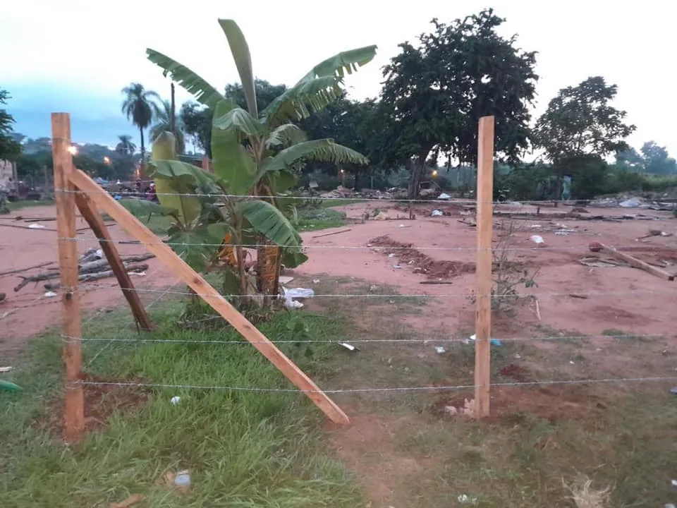 EN VENTA AMPLIO TERRENO EN LA CIUDAD DE LIMPIO — foto 3