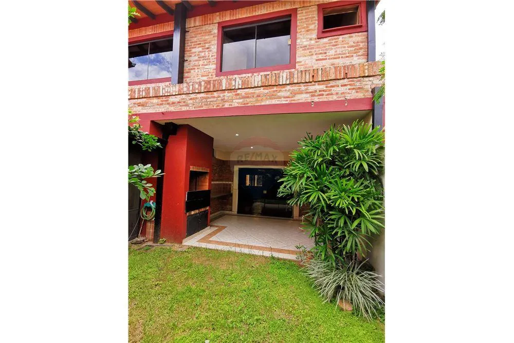VENDO DUPLEX DE 3 DORMITORIOS CON PATIO ZONA PRIMER PRESIDENTE — foto 3