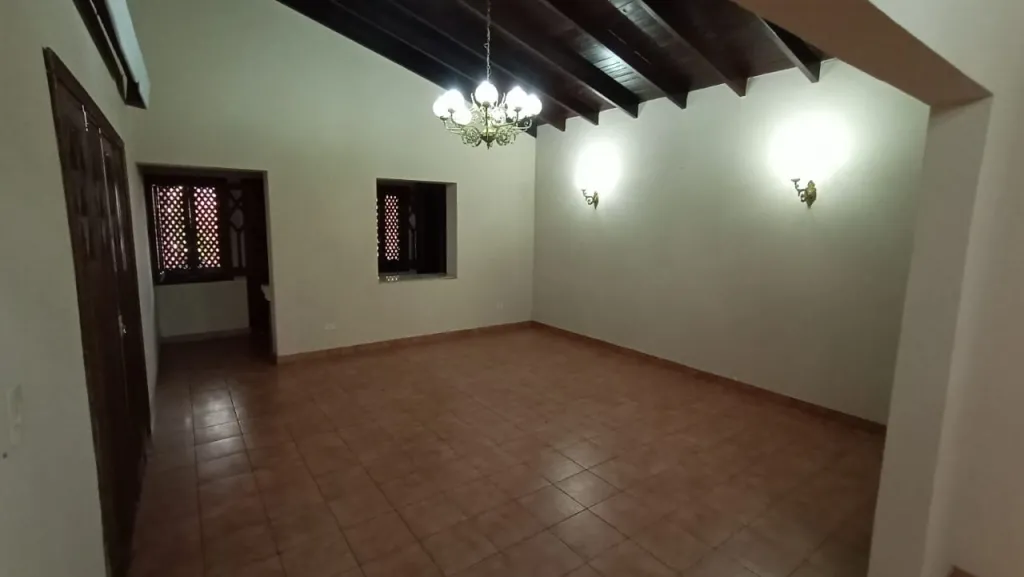 Vendo Casa en el centro de San Lorenzo. Zona Residencial — foto 3