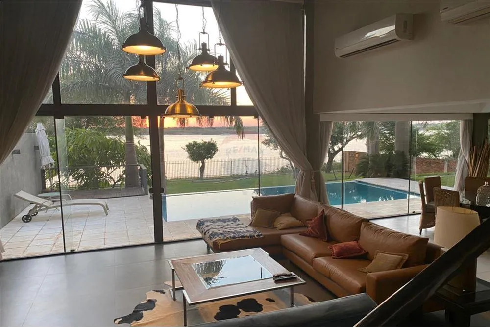 Hermosa Residencia frente al río Py — foto 2
