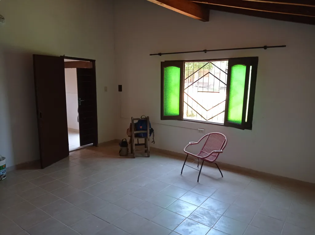 ALQUILO CASA EN GUARAMBARE BARRIO SAN MIGUEL — foto 2