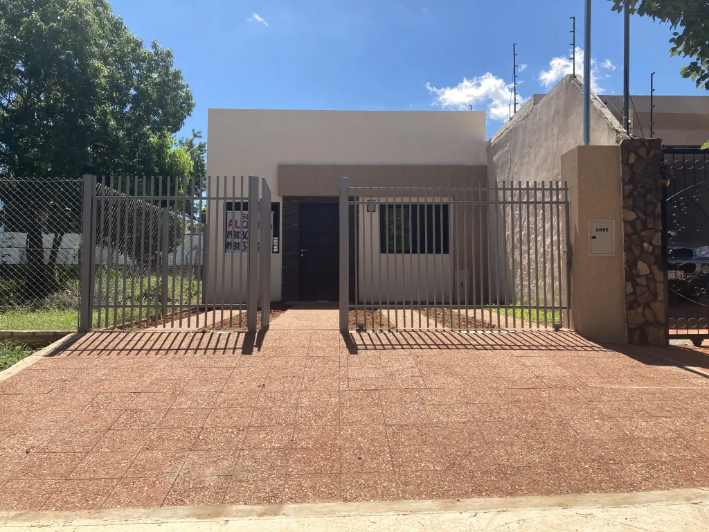 Alquilo coqueto duplex a estrenar en Itauguá — foto 2